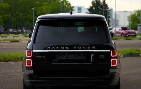 Land Rover Range Rover IV рестайлинг, 2020 год, 6 800 000 рублей, 2 фотография