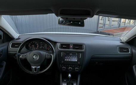 Volkswagen Jetta VI, 2014 год, 1 490 000 рублей, 13 фотография