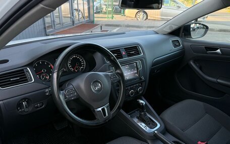 Volkswagen Jetta VI, 2014 год, 1 490 000 рублей, 10 фотография