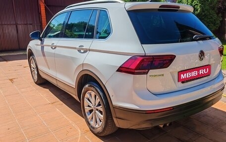Volkswagen Tiguan II, 2018 год, 2 100 000 рублей, 6 фотография