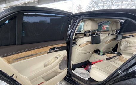 Genesis G90 I рестайлинг, 2017 год, 2 680 000 рублей, 11 фотография