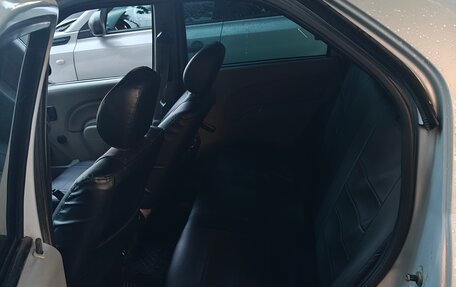 Renault Logan I, 2007 год, 270 000 рублей, 13 фотография