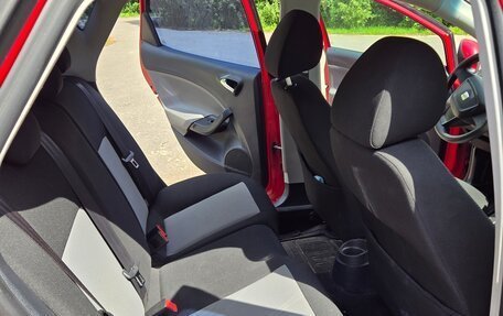 SEAT Ibiza IV рестайлинг 2, 2012 год, 849 000 рублей, 12 фотография