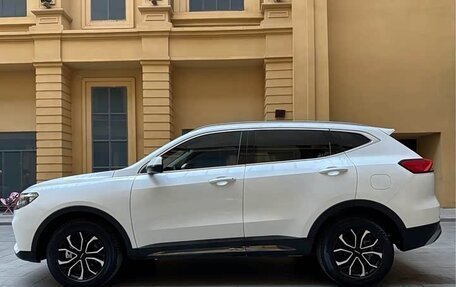 Haval H6, 2022 год, 1 095 111 рублей, 4 фотография