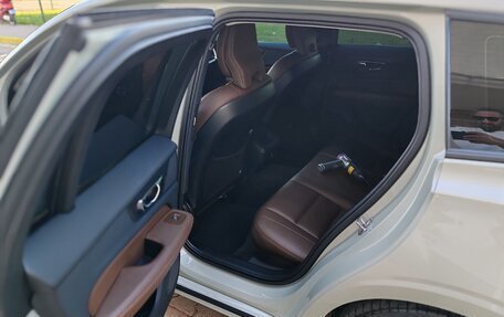Volvo V60 II, 2018 год, 2 300 000 рублей, 2 фотография