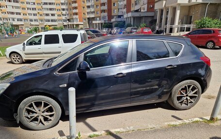 Opel Astra J, 2010 год, 490 000 рублей, 6 фотография
