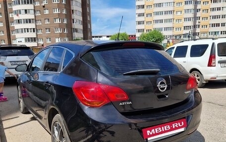 Opel Astra J, 2010 год, 490 000 рублей, 9 фотография