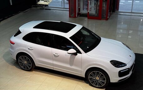Porsche Cayenne III, 2020 год, 7 200 000 рублей, 2 фотография