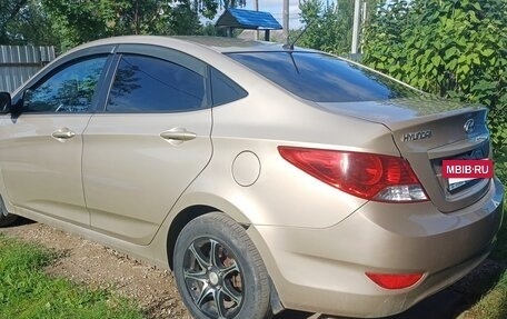 Hyundai Solaris II рестайлинг, 2014 год, 860 000 рублей, 6 фотография
