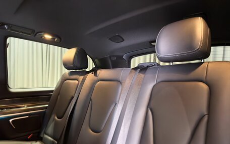 Mercedes-Benz V-Класс, 2020 год, 5 800 000 рублей, 25 фотография