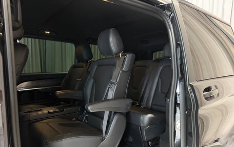 Mercedes-Benz V-Класс, 2020 год, 5 800 000 рублей, 22 фотография