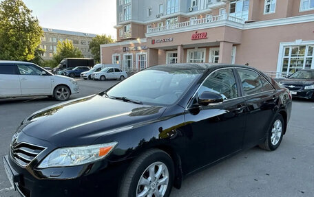 Toyota Camry, 2011 год, 1 350 000 рублей, 4 фотография