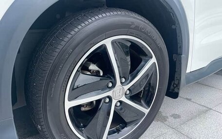 Honda Vezel, 2022 год, 1 420 000 рублей, 2 фотография