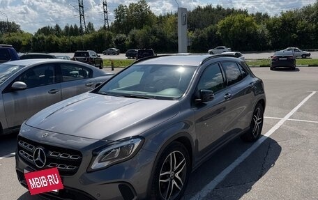 Mercedes-Benz GLA, 2018 год, 2 750 000 рублей, 3 фотография