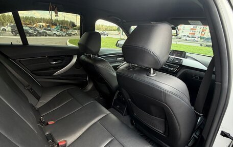 BMW 3 серия, 2018 год, 2 550 000 рублей, 13 фотография