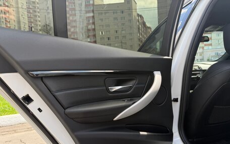 BMW 3 серия, 2018 год, 2 550 000 рублей, 18 фотография