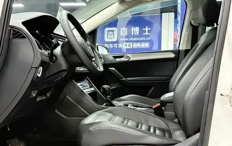 Volkswagen Touran III, 2022 год, 2 475 000 рублей, 9 фотография