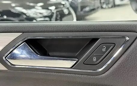 Volkswagen Touran III, 2022 год, 2 475 000 рублей, 14 фотография
