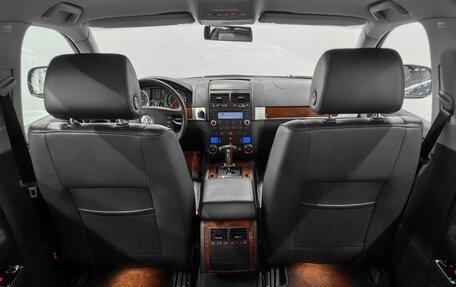 Volkswagen Touareg III, 2005 год, 900 000 рублей, 20 фотография