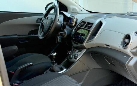 Chevrolet Aveo III, 2013 год, 730 000 рублей, 11 фотография