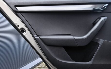 Skoda Octavia, 2018 год, 1 799 000 рублей, 13 фотография