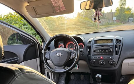 KIA cee'd I рестайлинг, 2007 год, 450 000 рублей, 10 фотография