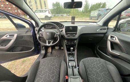 Peugeot 2008 II, 2014 год, 630 000 рублей, 6 фотография