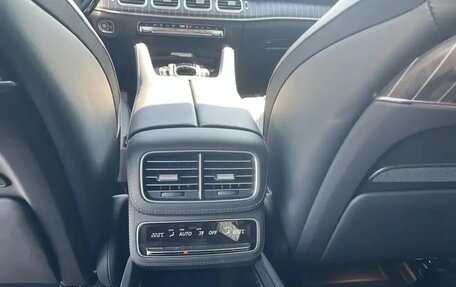 Mercedes-Benz Maybach GLS I, 2025 год, 26 000 000 рублей, 18 фотография