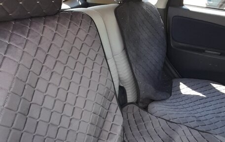Mitsubishi Colt VI рестайлинг, 2003 год, 295 000 рублей, 7 фотография