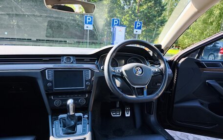 Volkswagen Passat B8 рестайлинг, 2015 год, 1 350 000 рублей, 13 фотография