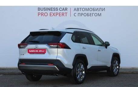 Toyota RAV4, 2025 год, 5 990 000 рублей, 6 фотография