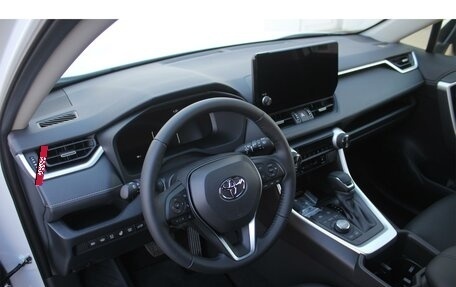 Toyota RAV4, 2025 год, 5 990 000 рублей, 21 фотография