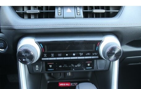 Toyota RAV4, 2025 год, 5 990 000 рублей, 23 фотография