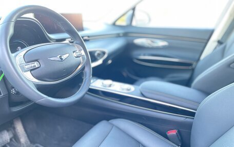 Genesis GV70, 2021 год, 4 400 000 рублей, 8 фотография