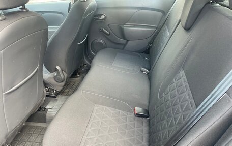 Renault Sandero II рестайлинг, 2017 год, 950 000 рублей, 11 фотография