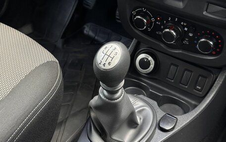 Renault Duster I рестайлинг, 2017 год, 1 220 000 рублей, 13 фотография
