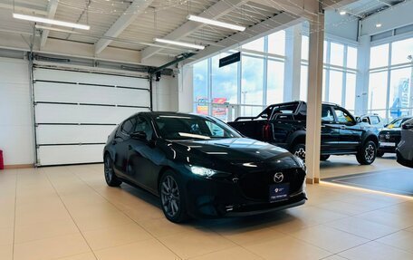 Mazda 3, 2021 год, 1 999 999 рублей, 8 фотография