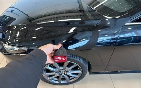Mazda 3, 2021 год, 1 999 999 рублей, 21 фотография