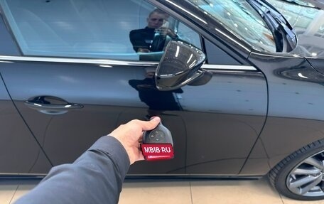 Mazda 3, 2021 год, 1 999 999 рублей, 28 фотография