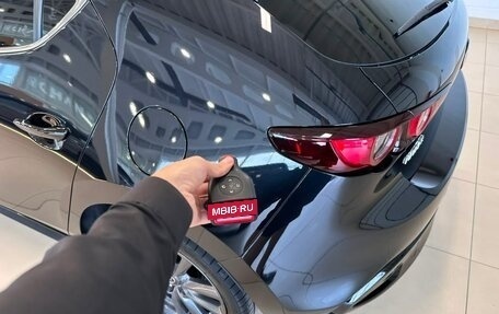 Mazda 3, 2021 год, 1 999 999 рублей, 24 фотография
