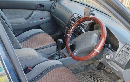 Toyota Camry, 1997 год, 400 000 рублей, 2 фотография
