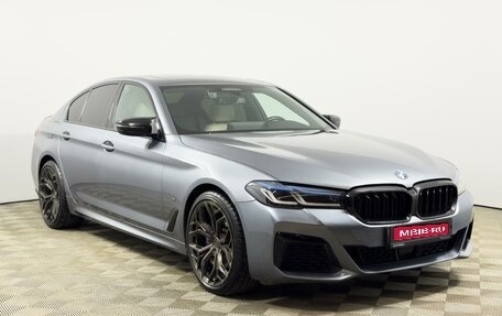 BMW 5 серия, 2021 год, 5 998 900 рублей, 1 фотография