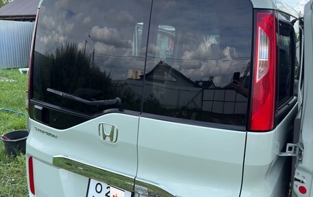 Honda Stepwgn IV, 2019 год, 2 060 000 рублей, 19 фотография
