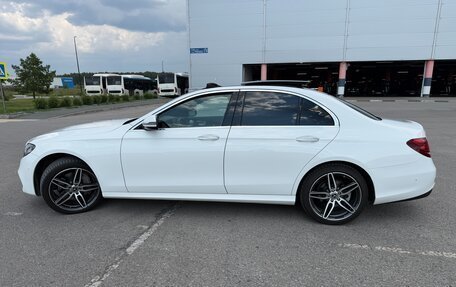 Mercedes-Benz E-Класс, 2018 год, 3 690 000 рублей, 3 фотография