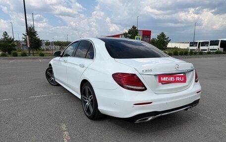 Mercedes-Benz E-Класс, 2018 год, 3 690 000 рублей, 6 фотография