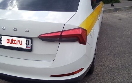 Skoda Rapid II, 2021 год, 930 000 рублей, 6 фотография