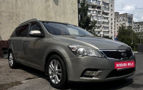 KIA cee'd I рестайлинг, 2010 год, 730 000 рублей, 6 фотография