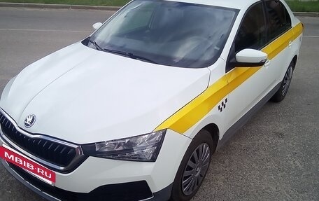 Skoda Rapid II, 2021 год, 930 000 рублей, 3 фотография