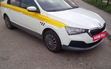 Skoda Rapid II, 2021 год, 930 000 рублей, 2 фотография