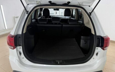 Mitsubishi Outlander III рестайлинг 3, 2019 год, 2 349 000 рублей, 19 фотография